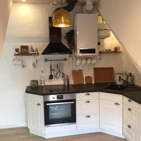 Teestuuv דירה הוסום