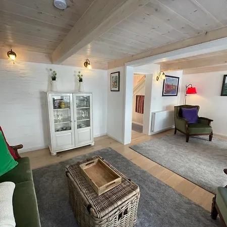 Teestuuv * הוסום